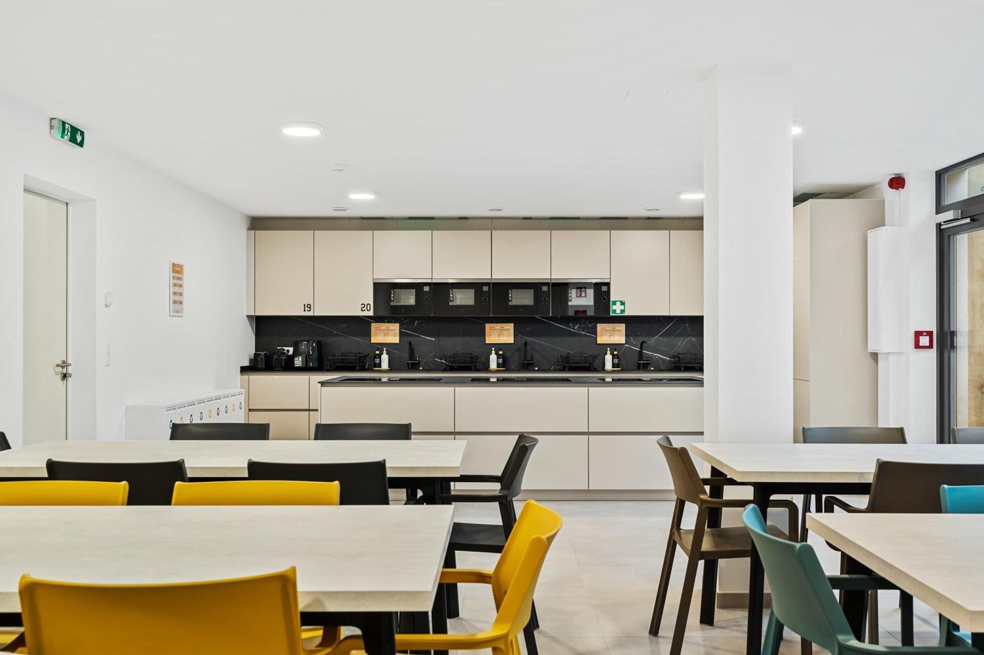 Comfort & Style In Vibrant Luxembourg Coliving Buitenkant foto